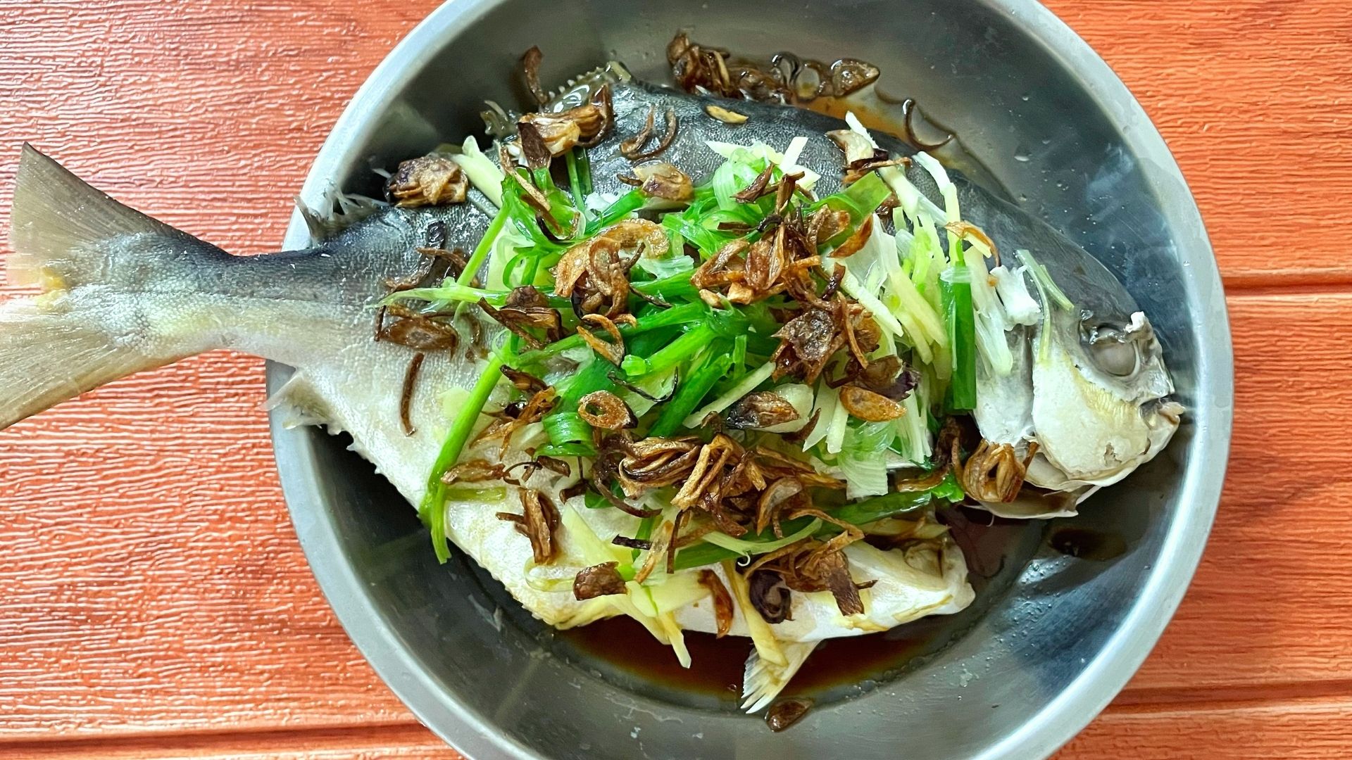 Steamed White Pomfret with Soy Sauce Madam Ng Recipe